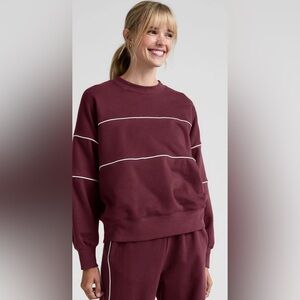 Women’s Beyond Yoga Sweat Set